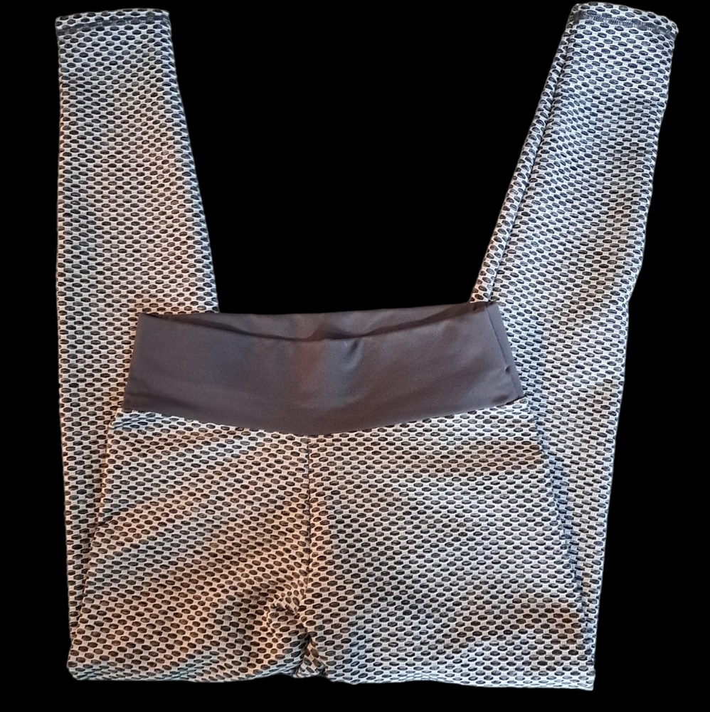 Scrunch butt leggings